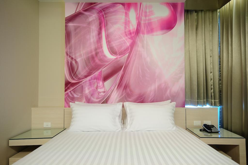 One One Bangkok Hotel Luaran gambar