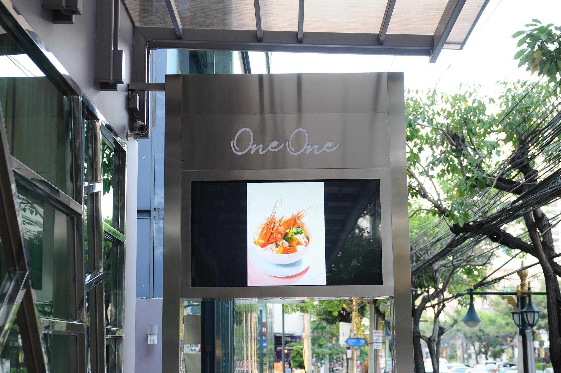 One One Bangkok Hotel Luaran gambar