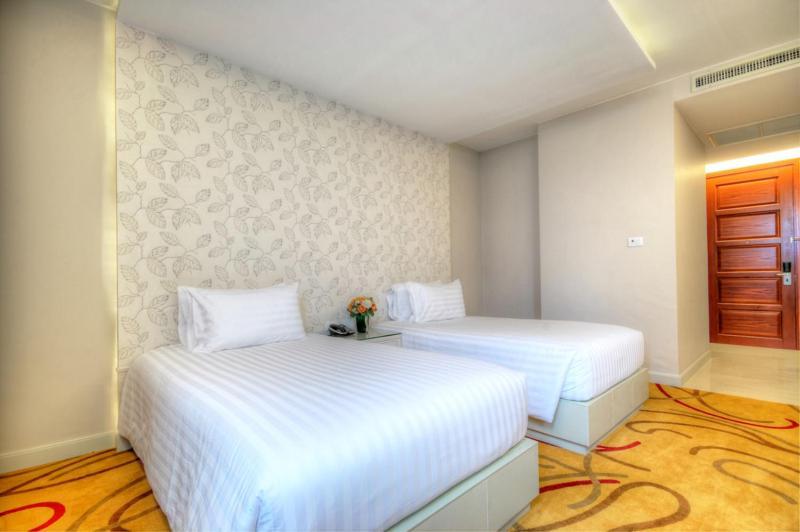 One One Bangkok Hotel Luaran gambar