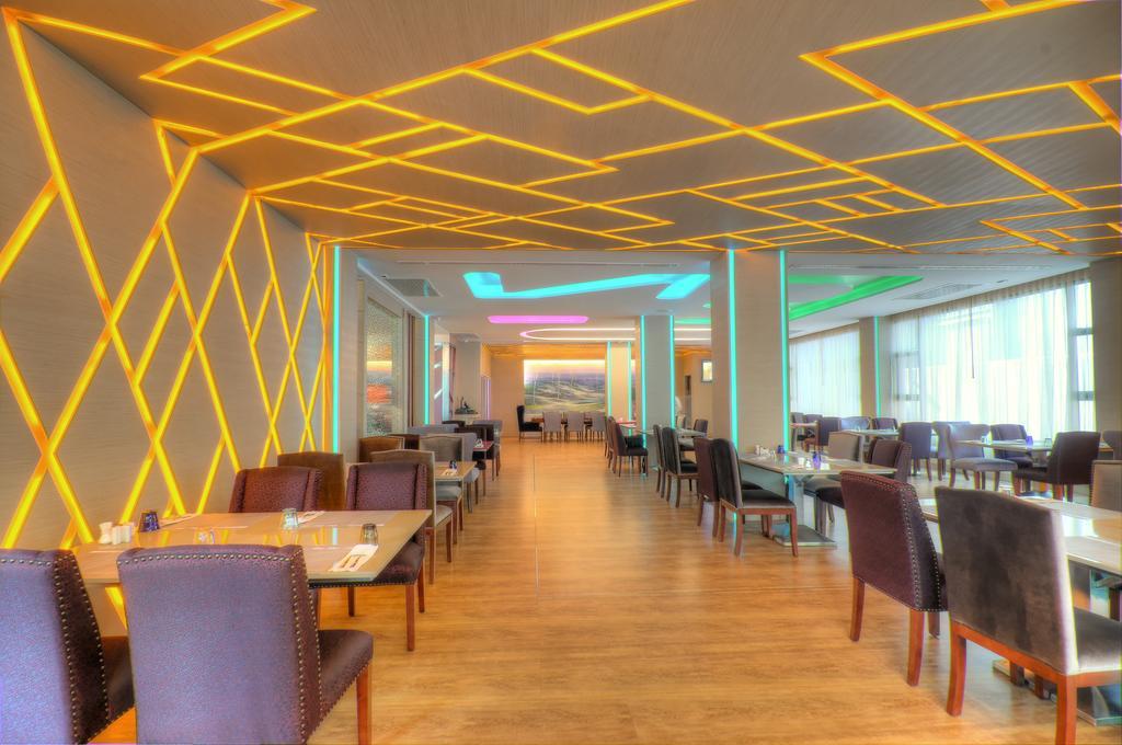 One One Bangkok Hotel Luaran gambar
